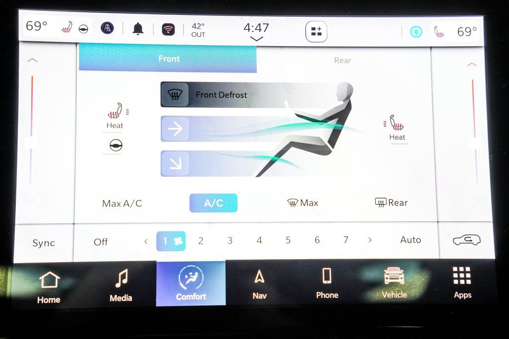 Used 2023 Jeep Grand Cherokee L Limited image 32