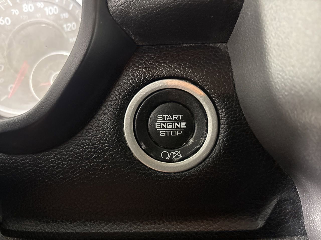 Used 2024 RAM 3500 Big Horn image 13