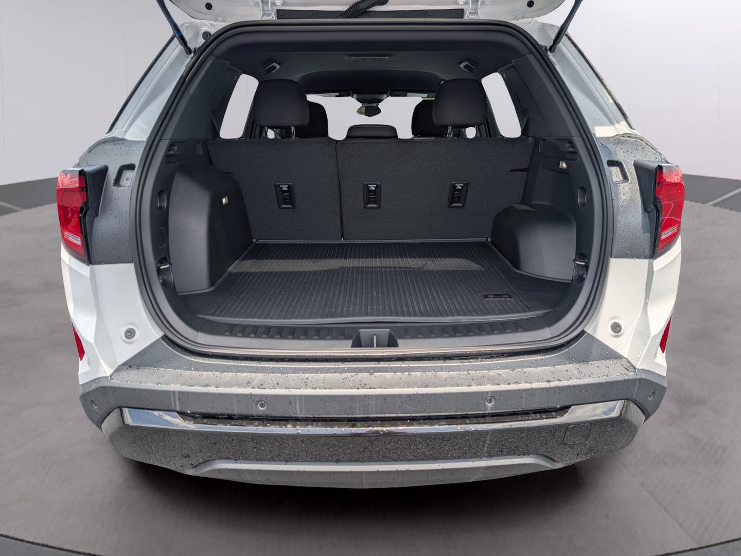 New 2026 GMC Terrain Elevation w/ Black Edition FWD image 11
