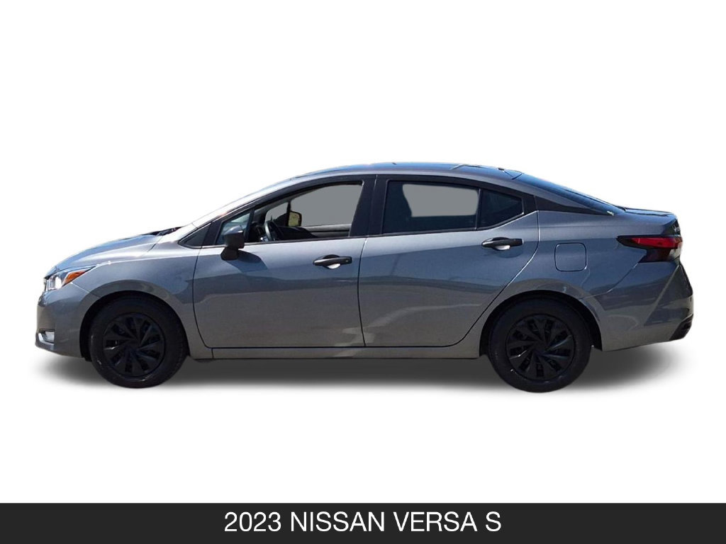 Used 2023 Nissan Versa S FWD image 5