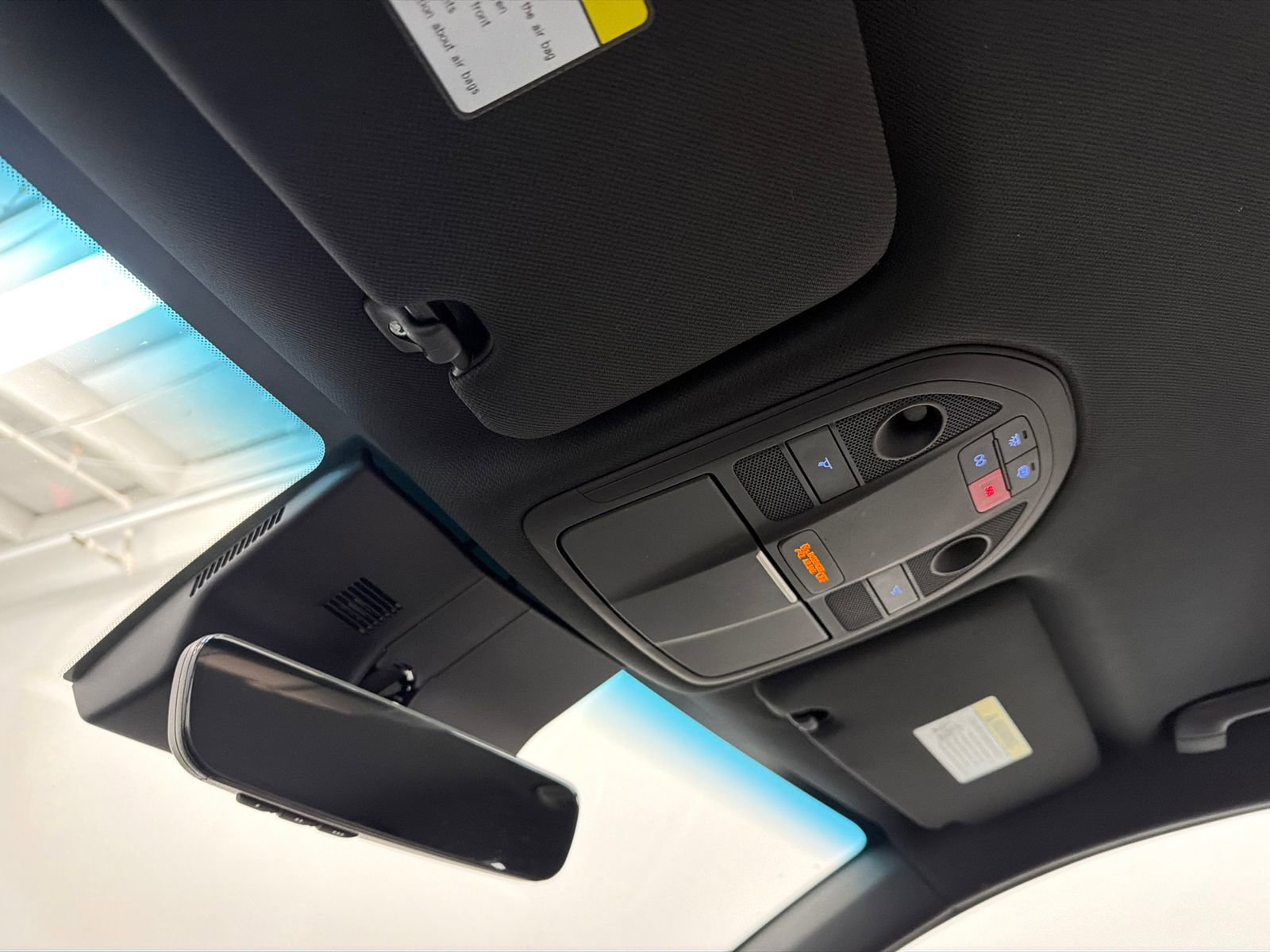 Used 2024 Genesis G70 2.5T image 29