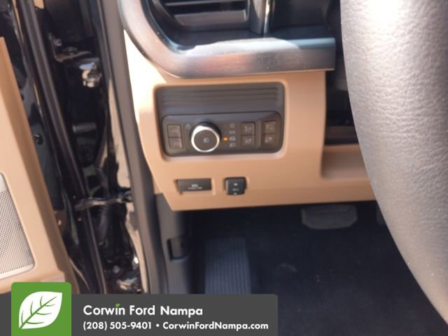 New 2025 Ford F350 Lariat w/ Lariat Ultimate Package image 18