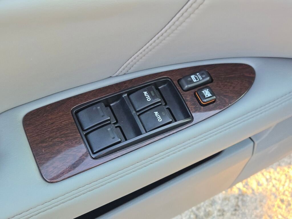 Used 2008 Toyota Avalon XL image 17