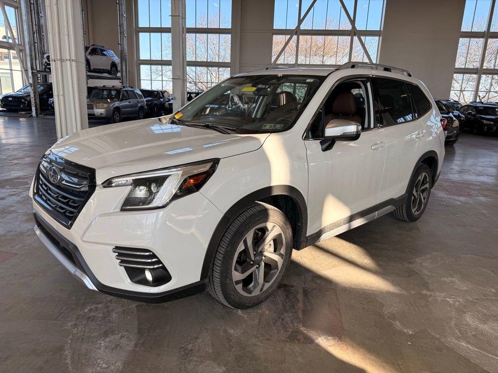 Used 2023 Subaru Forester Touring image 7