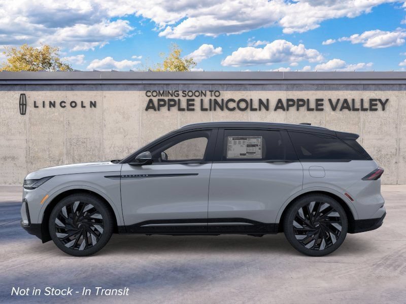 New 2026 Lincoln Nautilus Reserve w/ Jet Appearance Package AWD/4WD image 3
