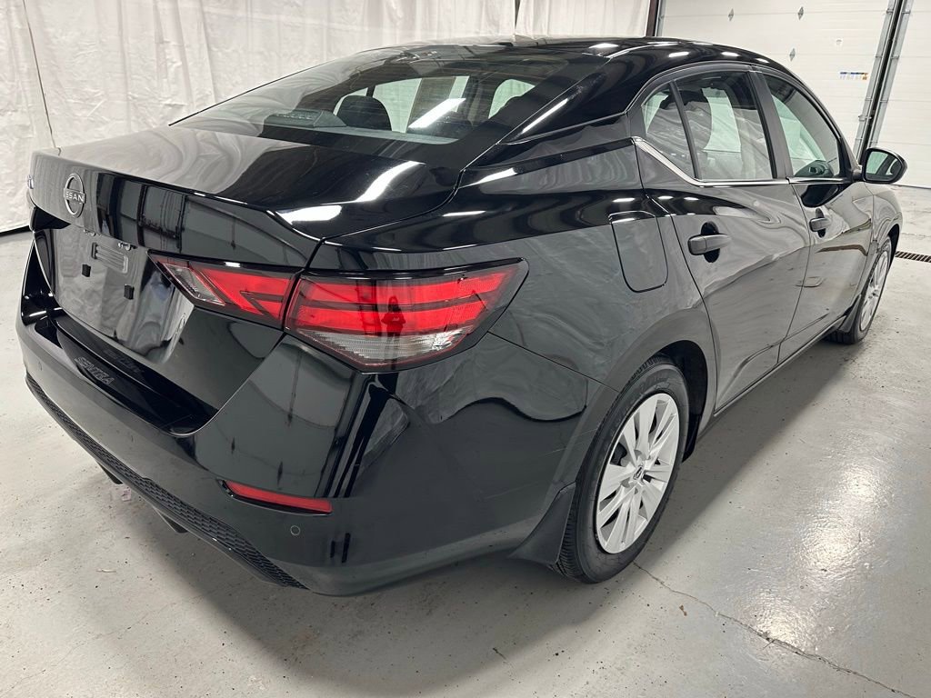 Used 2025 Nissan Sentra S w/ Lighting Package image 7