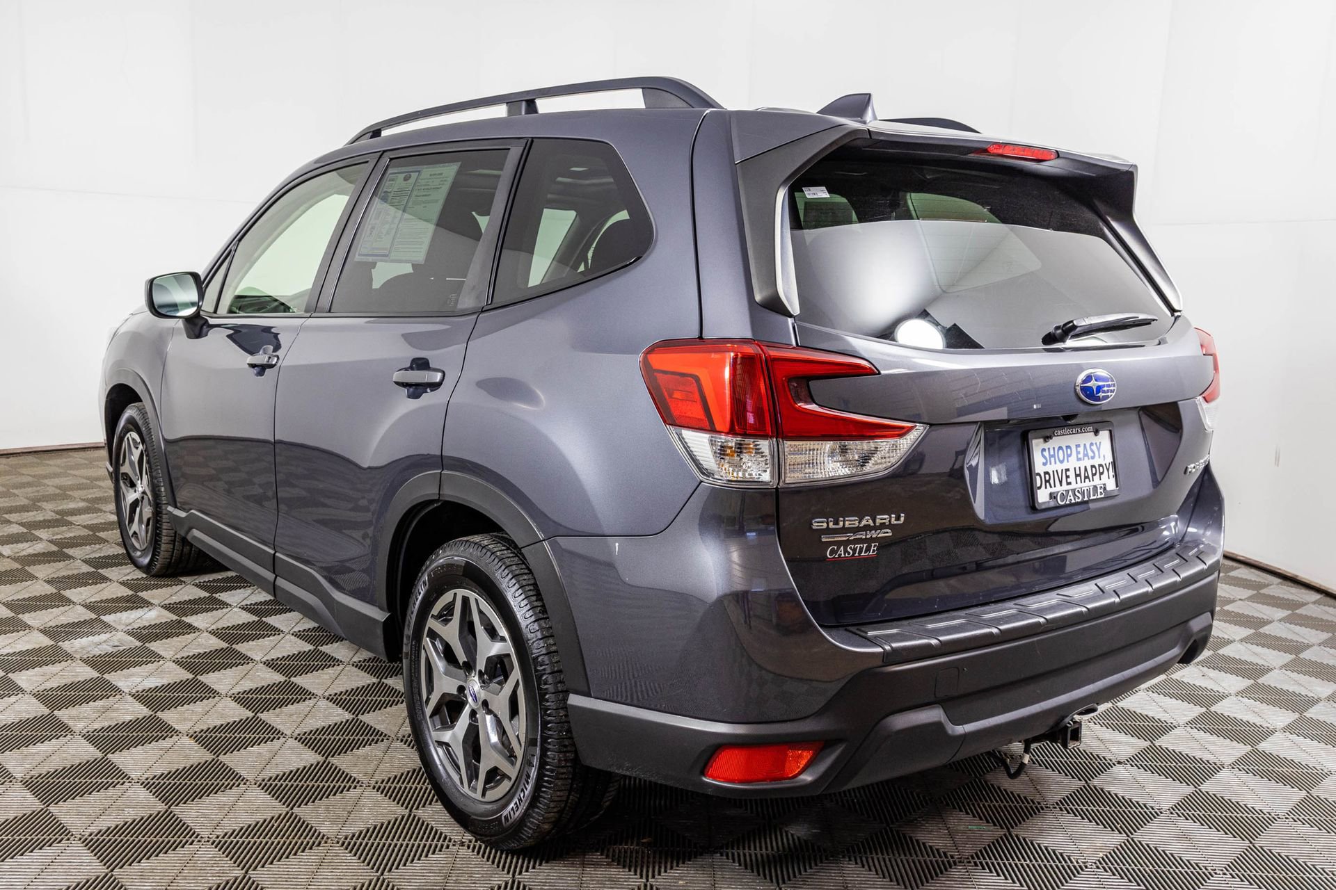Used 2020 Subaru Forester Premium image 19