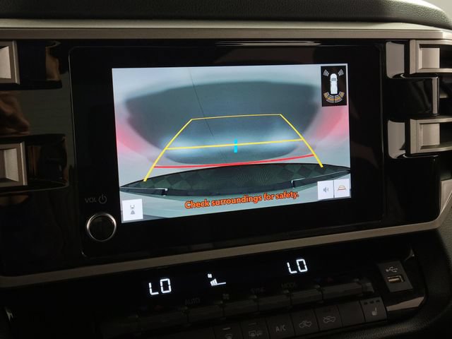 Used 2025 Toyota Tundra SR5 AWD/4WD image 18