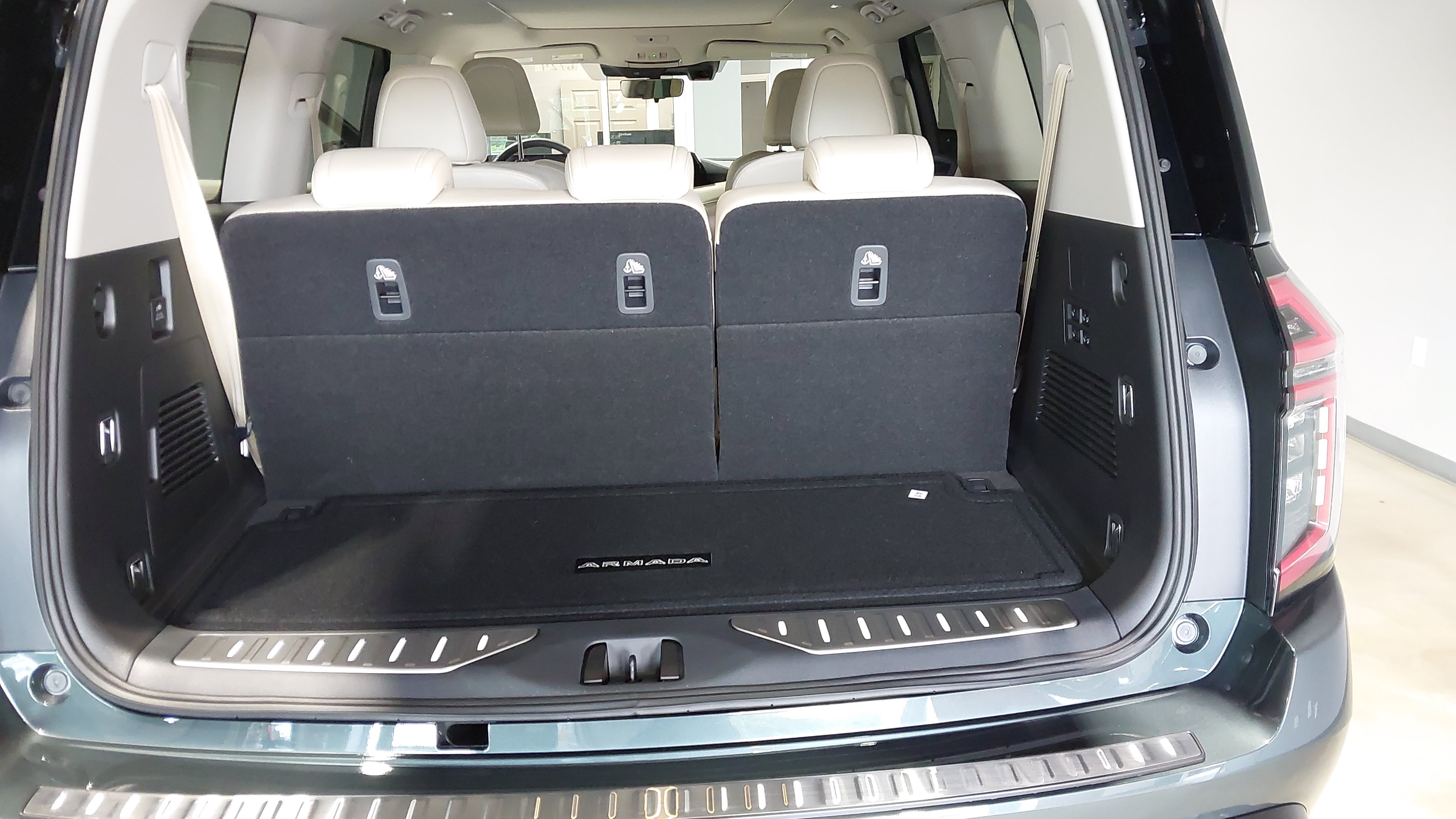 New 2026 Nissan Armada Platinum AWD/4WD image 21