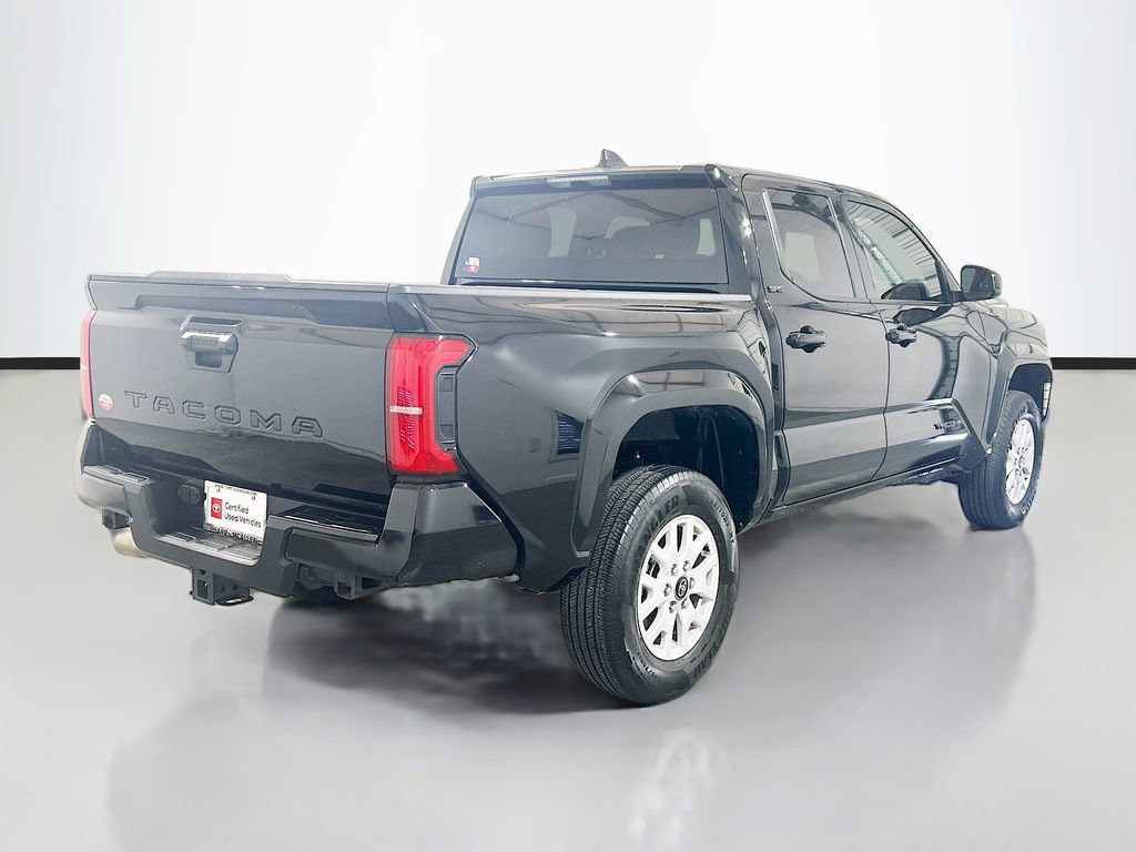 Used 2025 Toyota Tacoma SR5 RWD image 4