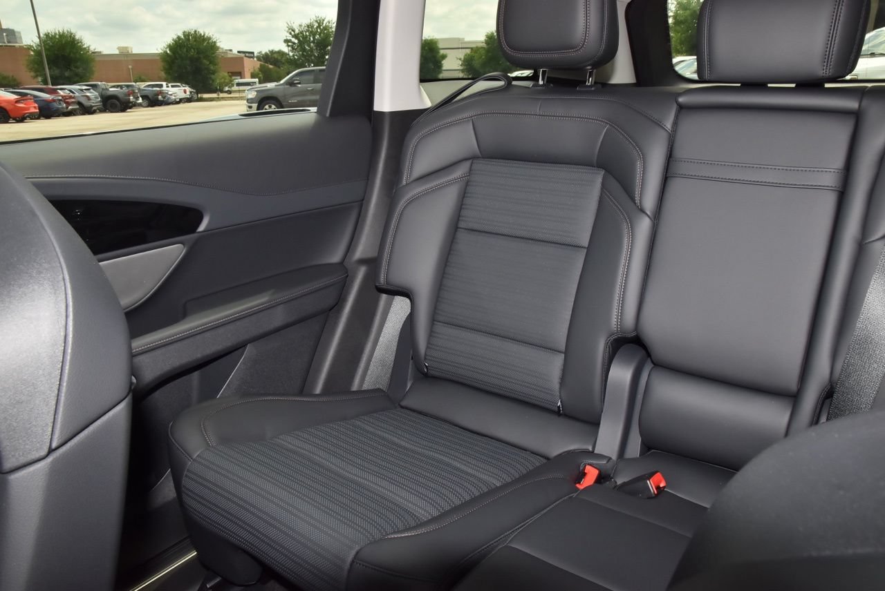 New 2026 Lincoln Nautilus Reserve AWD/4WD image 46
