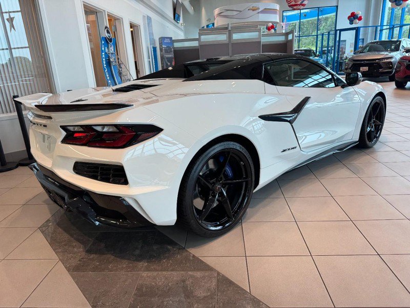 New 2027 Chevrolet Corvette Z06 RWD image 27