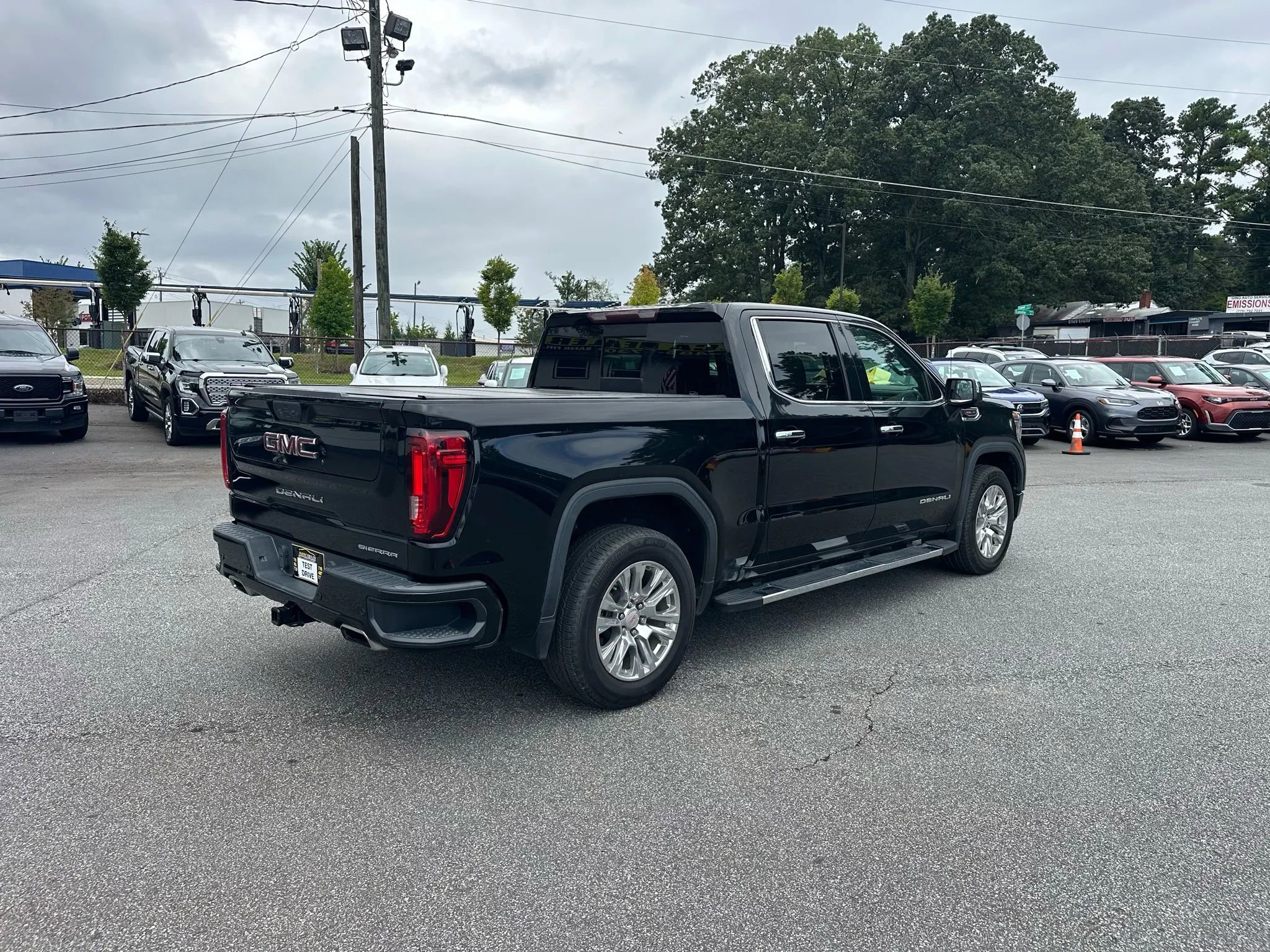 Used 2020 GMC Sierra 1500 Denali image 4