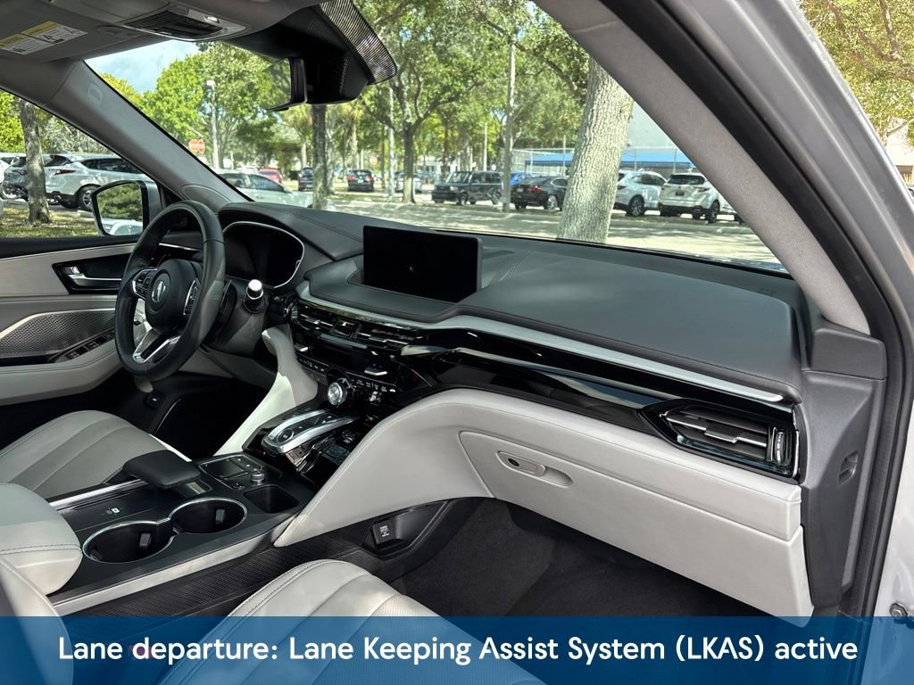Used 2024 Acura MDX w/ Technology Package FWD image 17