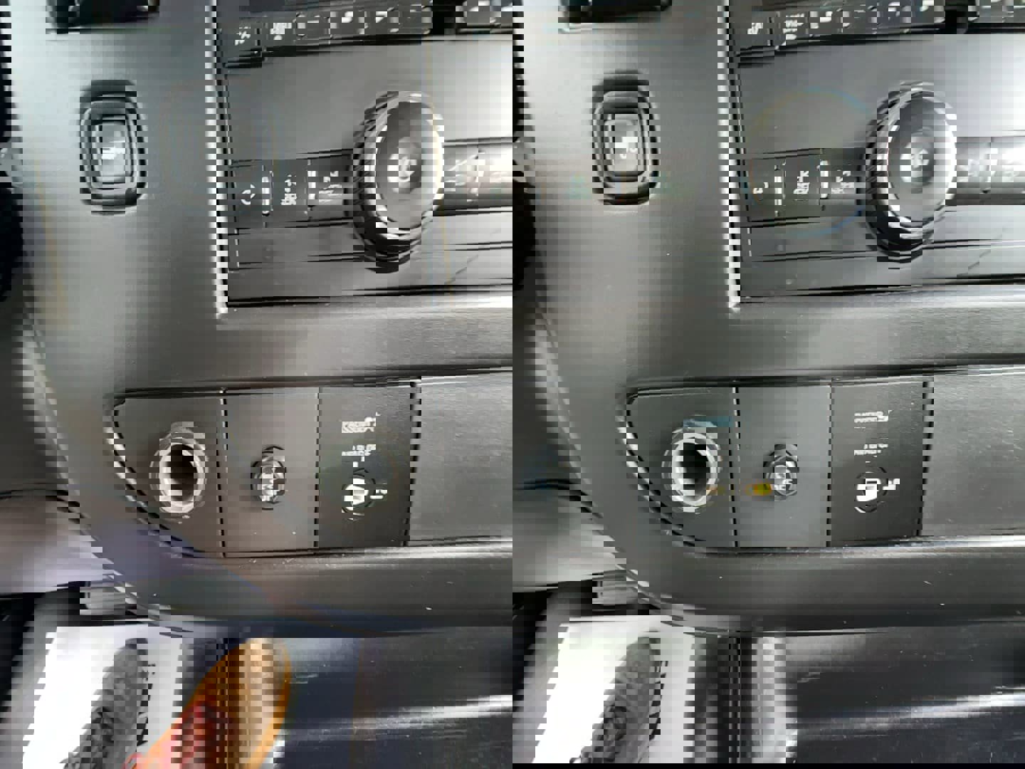 Used 2017 GMC Savana 2500 image 9