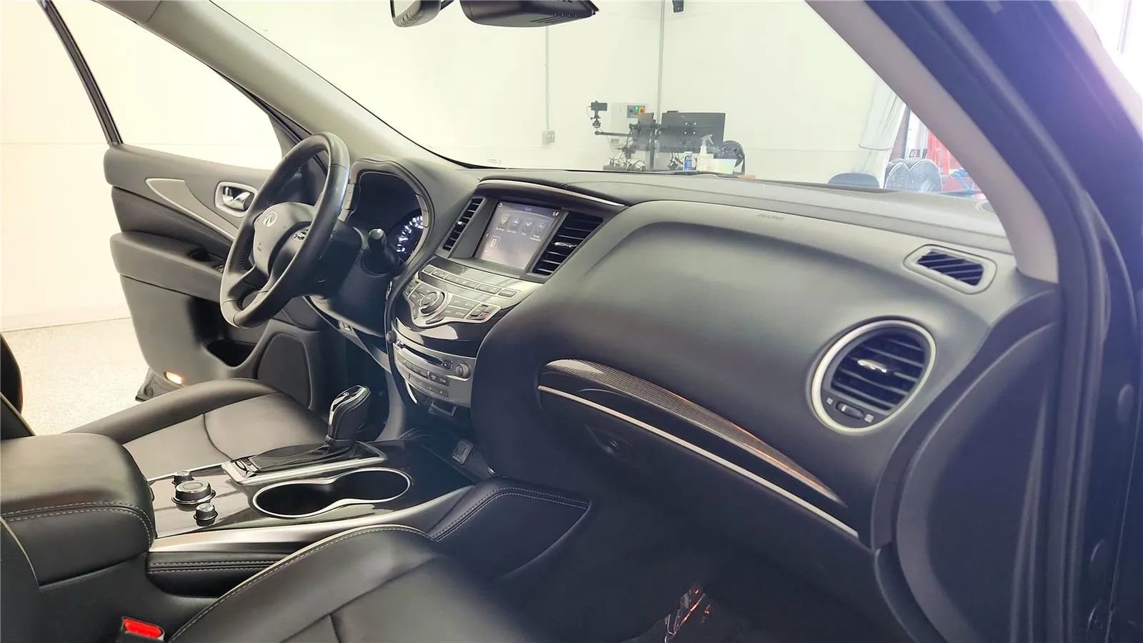 Used 2020 INFINITI QX60 Pure image 38