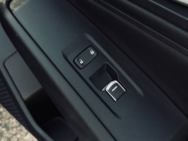 Used 2023 Honda Accord EX image 15