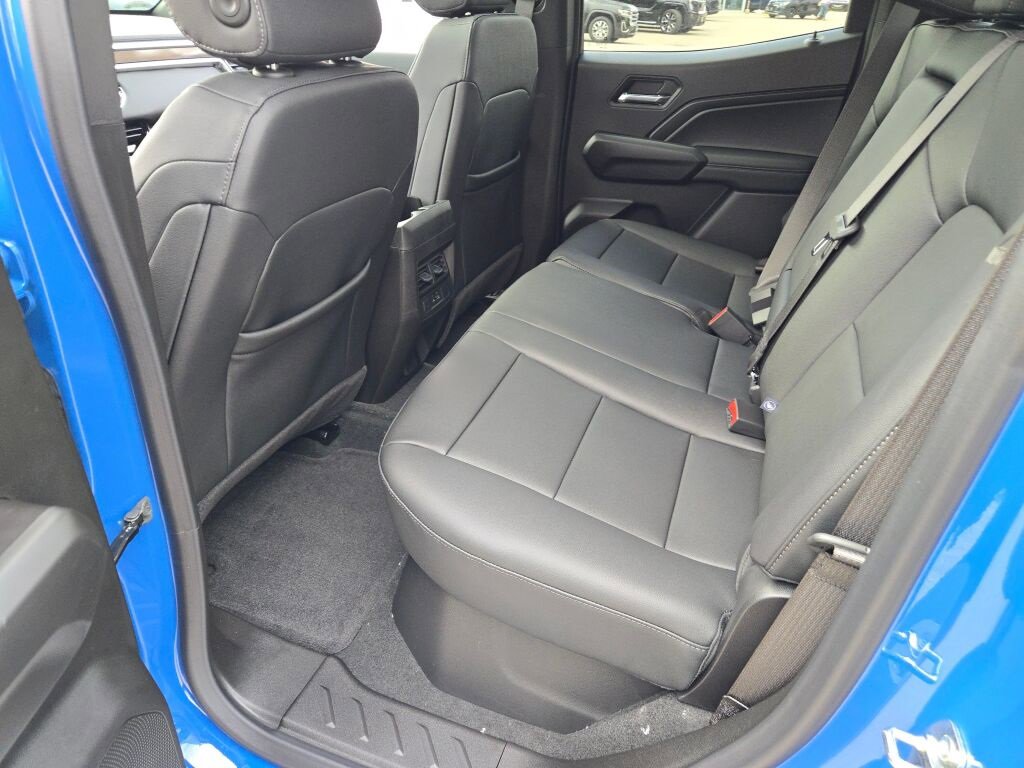 New 2026 GMC Canyon Elevation w/ Convenience Package image 18