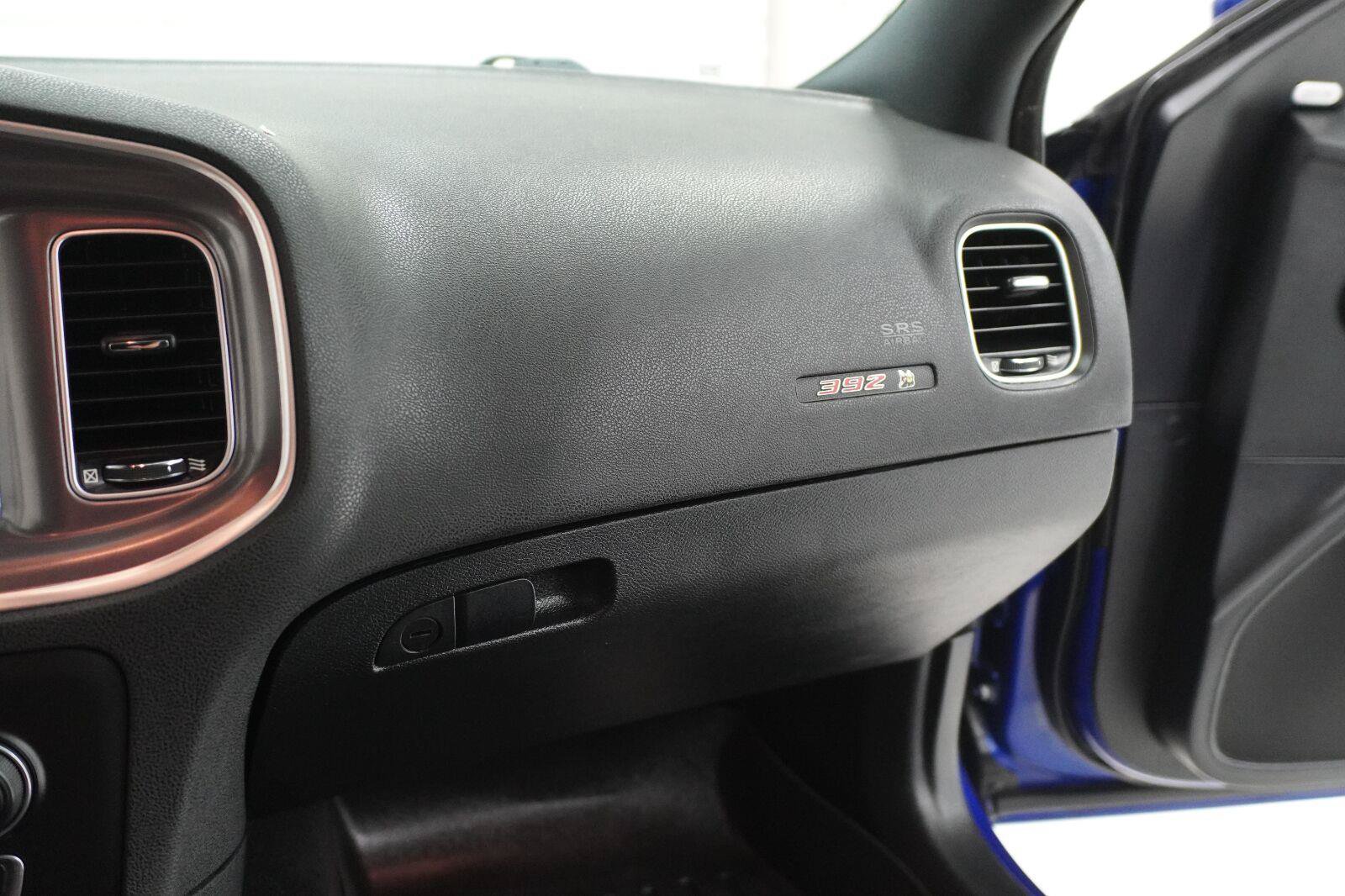 Used 2020 Dodge Charger Scat Pack w/ Dynamics Package RWD image 19