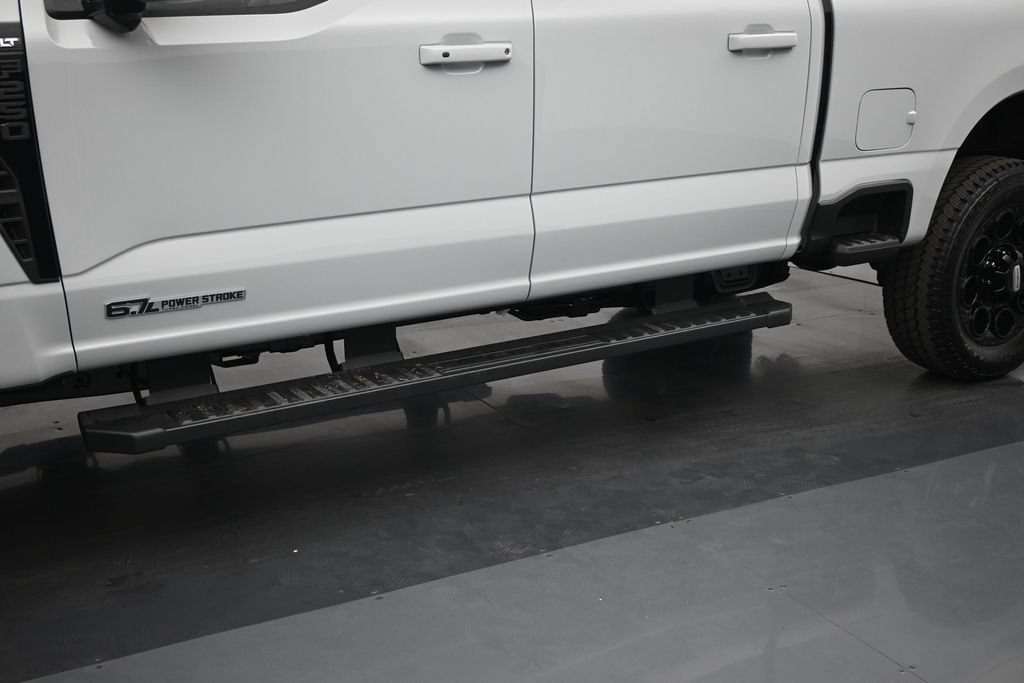 New 2026 Ford F250 XLT w/ XLT Premium Package AWD/4WD image 25