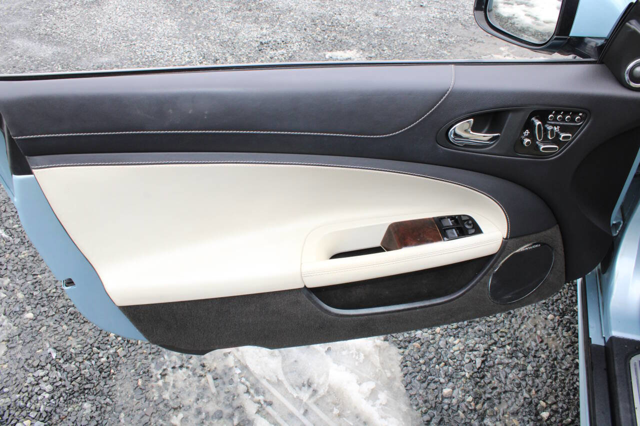 Used 2014 Jaguar XKR R RWD image 21