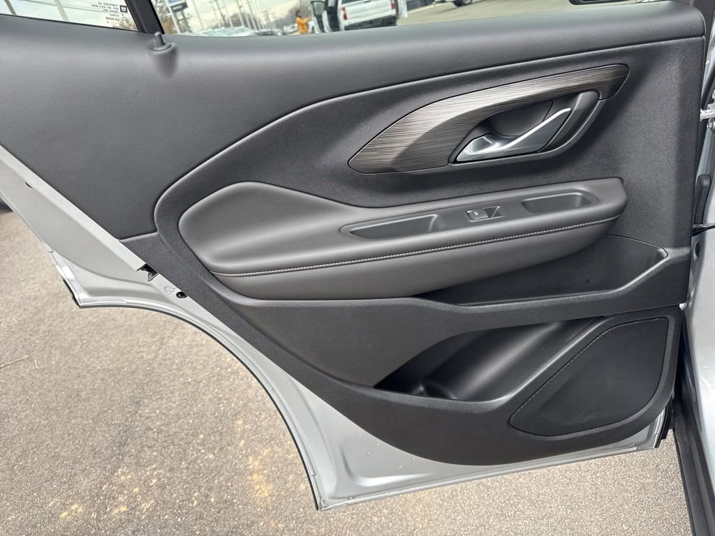 Used 2022 GMC Terrain SLE w/ Driver Convenience Package image 28