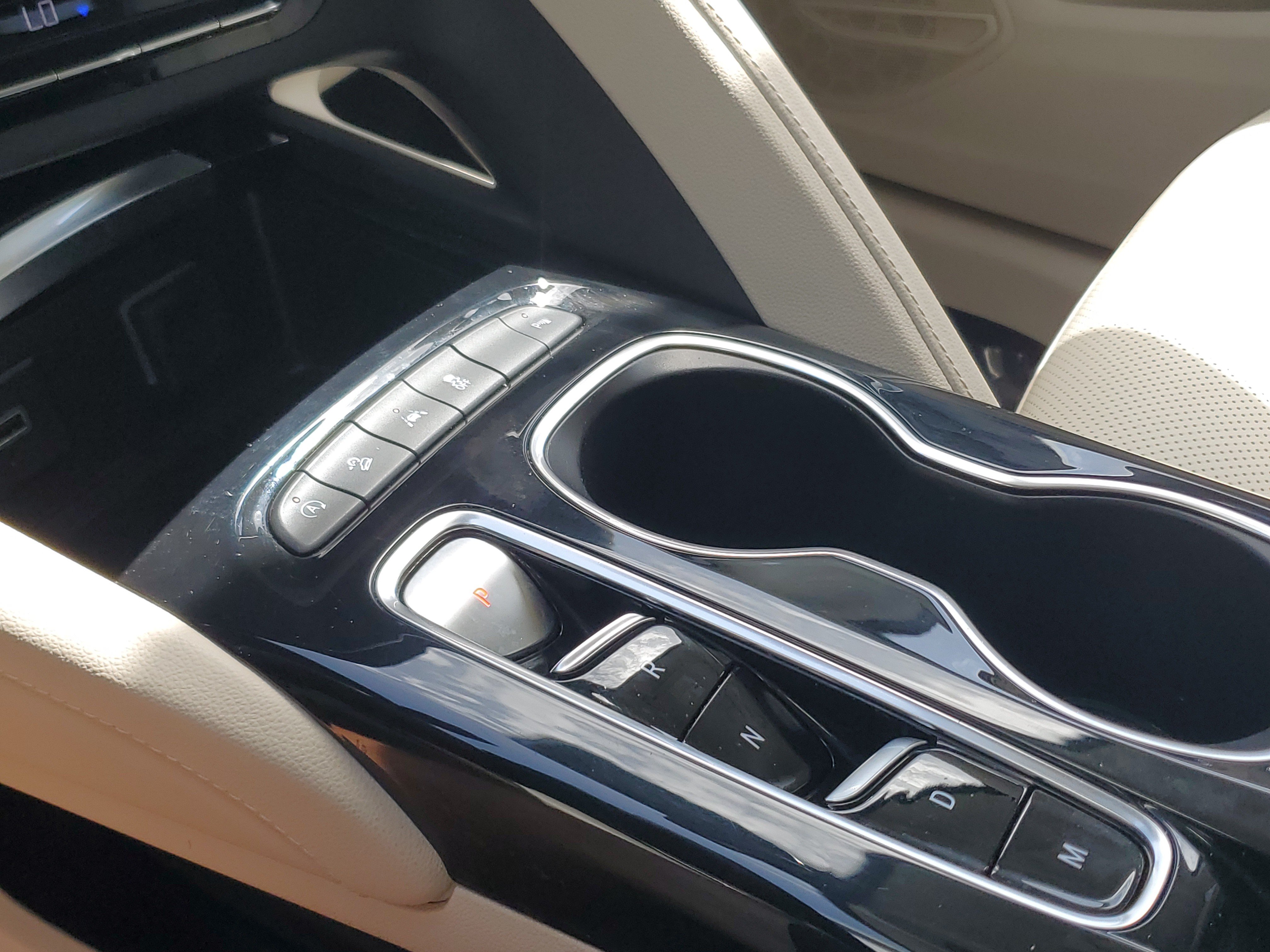 Certified 2023 Buick Envision Essence AWD/4WD image 27