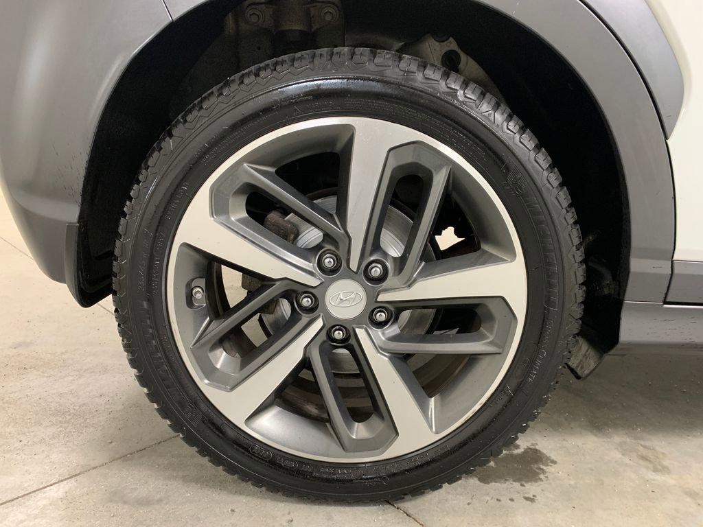 Used 2019 Hyundai Kona Ultimate AWD/4WD image 9