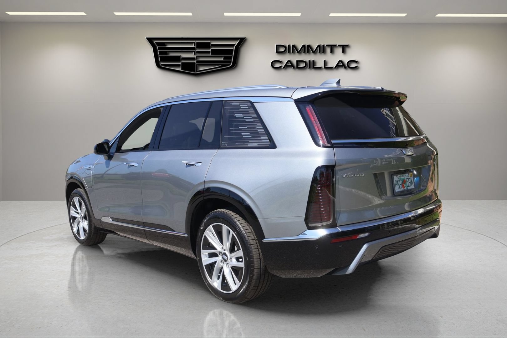 New 2026 Cadillac Vistiq Luxury AWD/4WD image 3