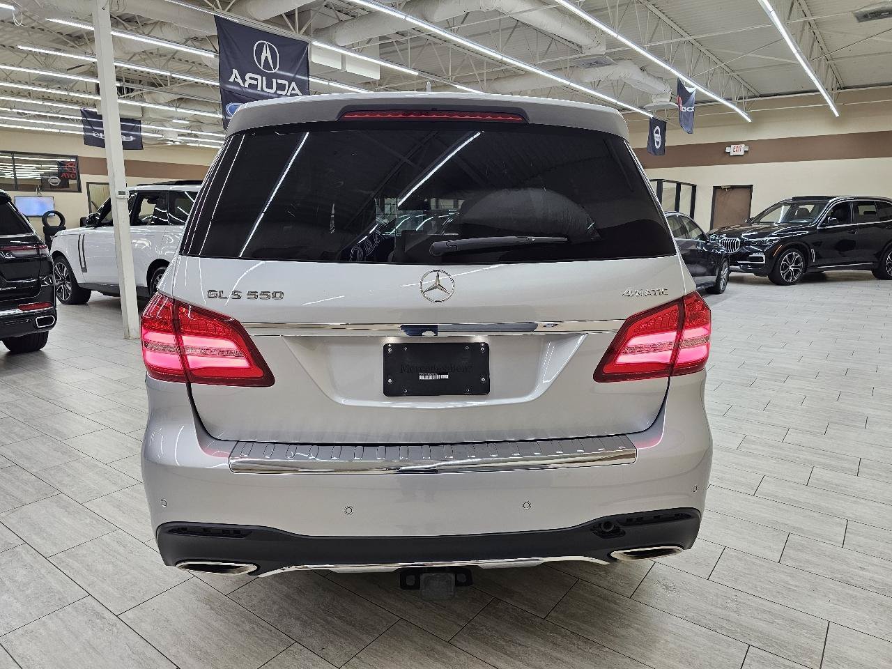 Used 2017 Mercedes-Benz GLS 550 4MATIC image 7
