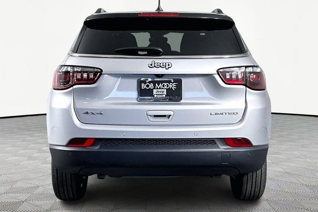 New 2026 Jeep Compass Limited image 5