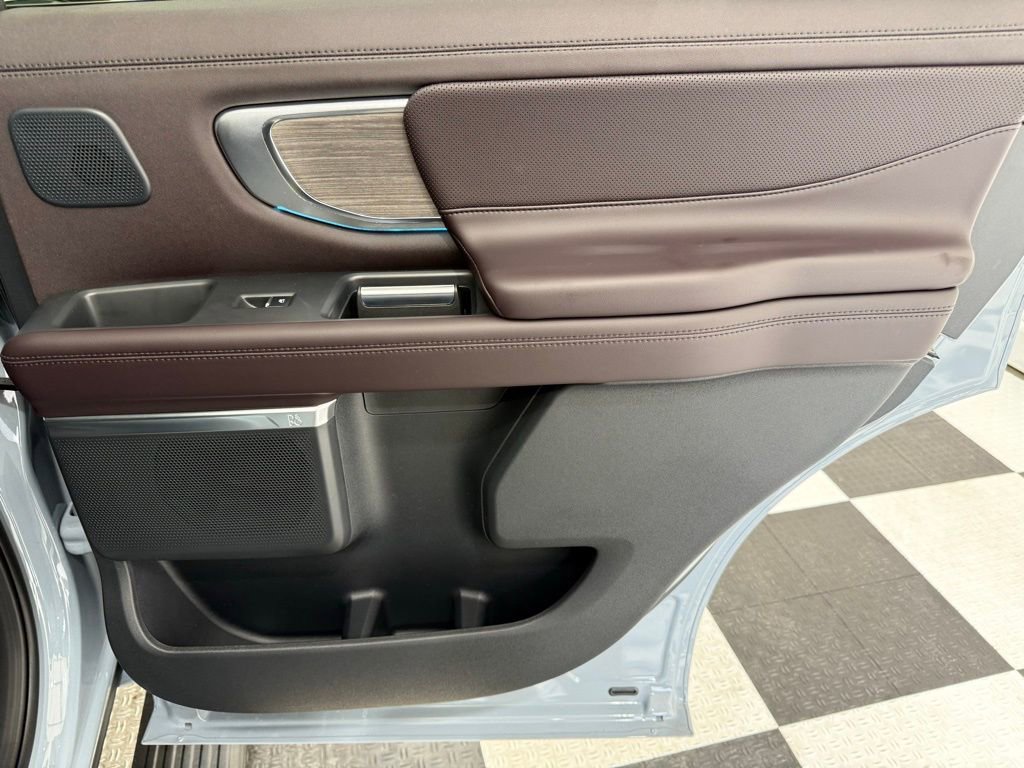 New 2025 Ford Expedition Platinum w/ Platinum Ultimate Package image 29