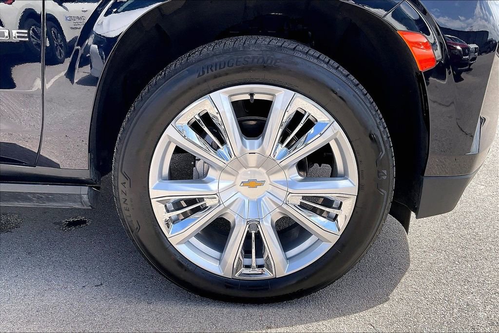 Used 2023 Chevrolet Tahoe High Country w/ Premium Package AWD/4WD image 11