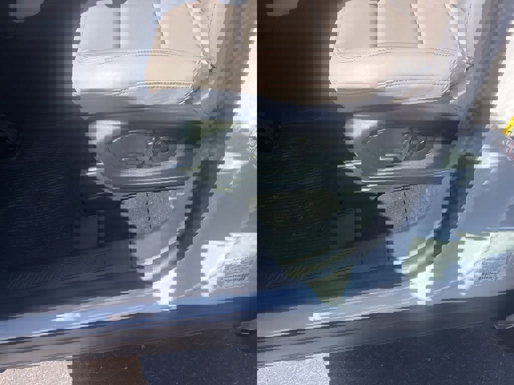 New 2026 Ford Explorer Active w/ Active Comfort Package image 26