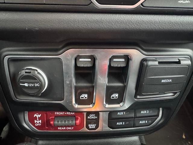 New 2025 Jeep Wrangler Rubicon w/ Convenience Group image 13