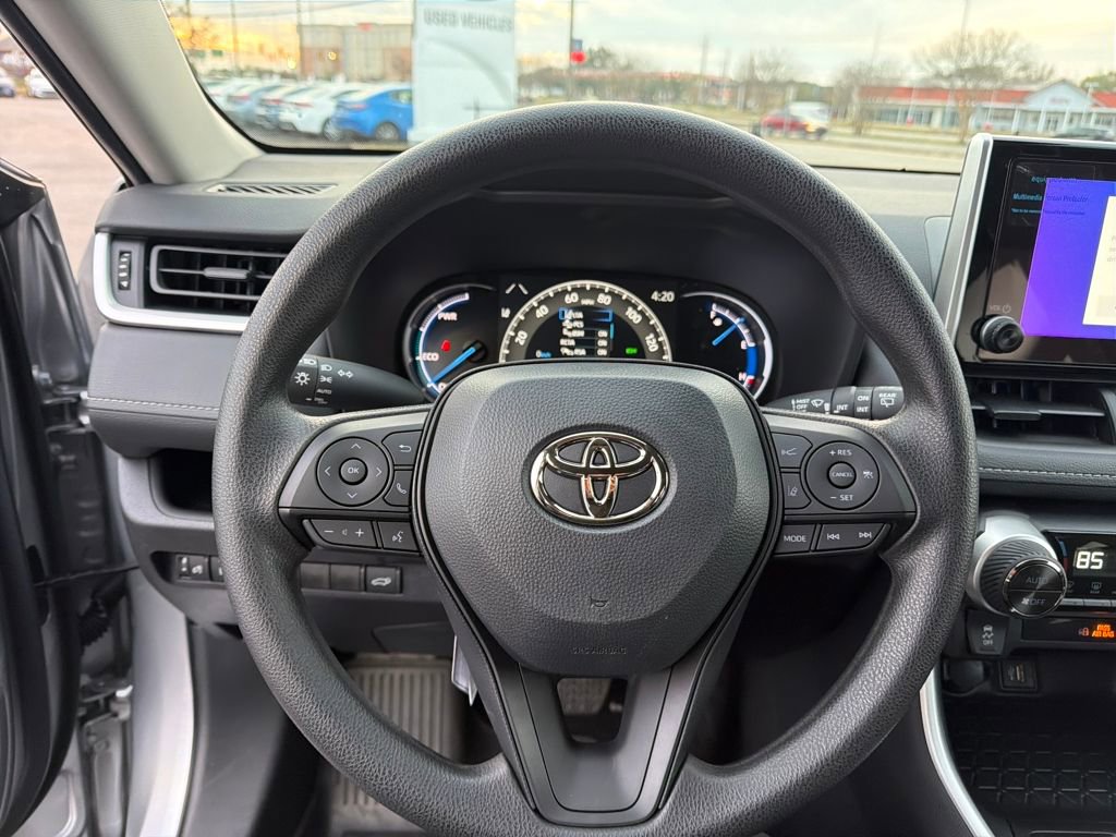 New 2025 Toyota RAV4 XLE image 14