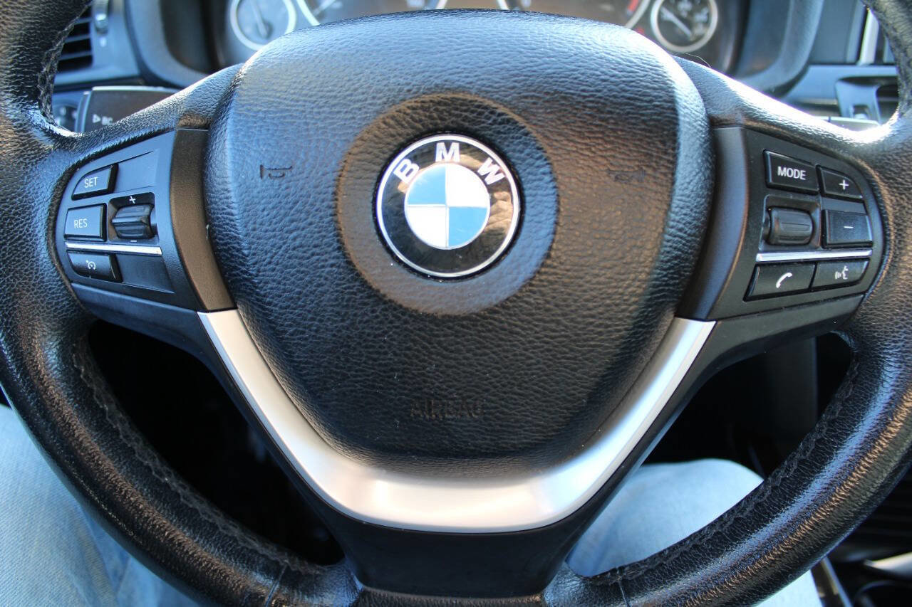 Used 2017 BMW X3 sDrive28i image 13