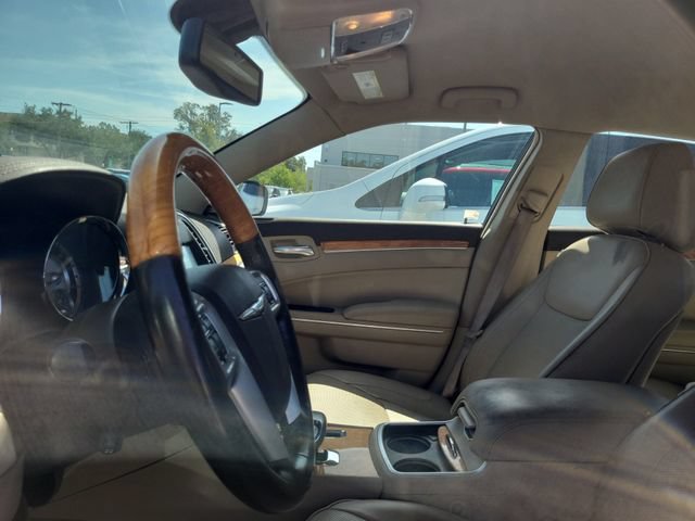 Used 2013 Chrysler 300 C RWD image 19
