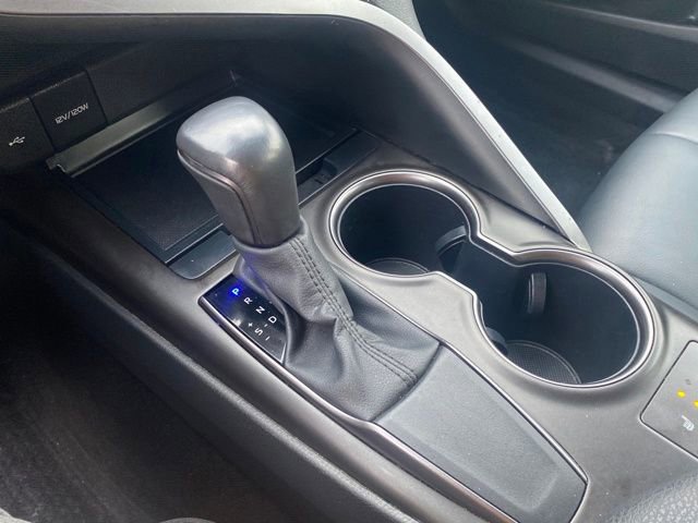 Used 2023 Toyota Camry SE image 12