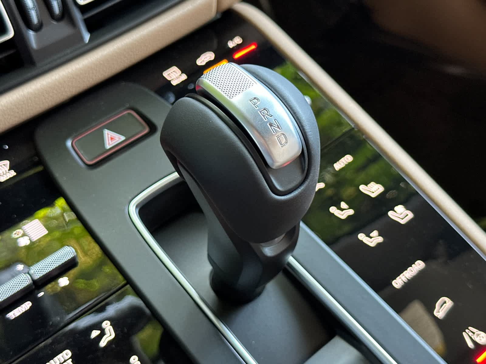 New 2026 Porsche Macan AWD/4WD image 24