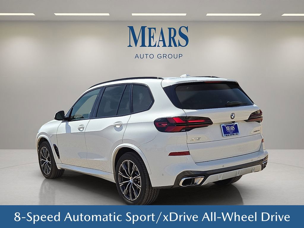 Used 2026 BMW X5 sDrive40i image 4