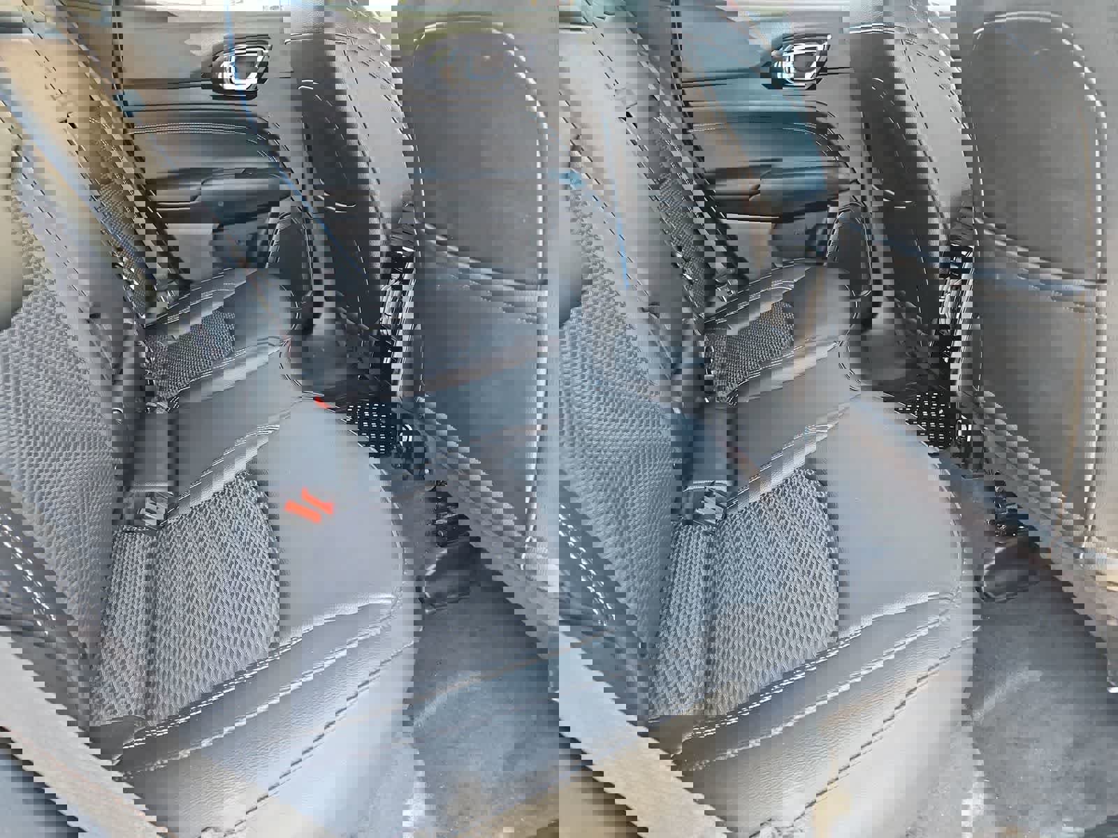 Used 2024 Jeep Compass Latitude w/ Convenience Group image 21