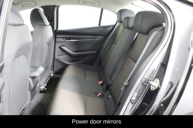 Used 2022 MAZDA MAZDA3 Sedan image 11