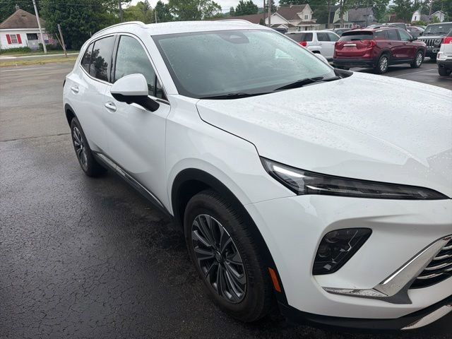 Used 2024 Buick Envision Preferred AWD/4WD image 7