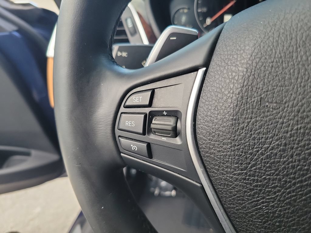 Used 2018 BMW 340i xDrive Sedan AWD/4WD image 25
