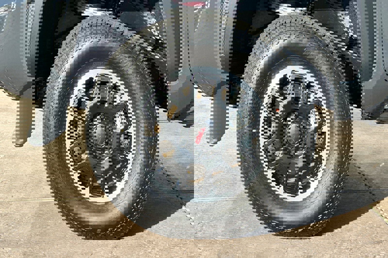 New 2025 Toyota Tacoma TRD Off-Road image 34