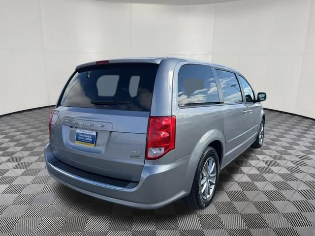 Used 2014 Dodge Grand Caravan R/T image 7