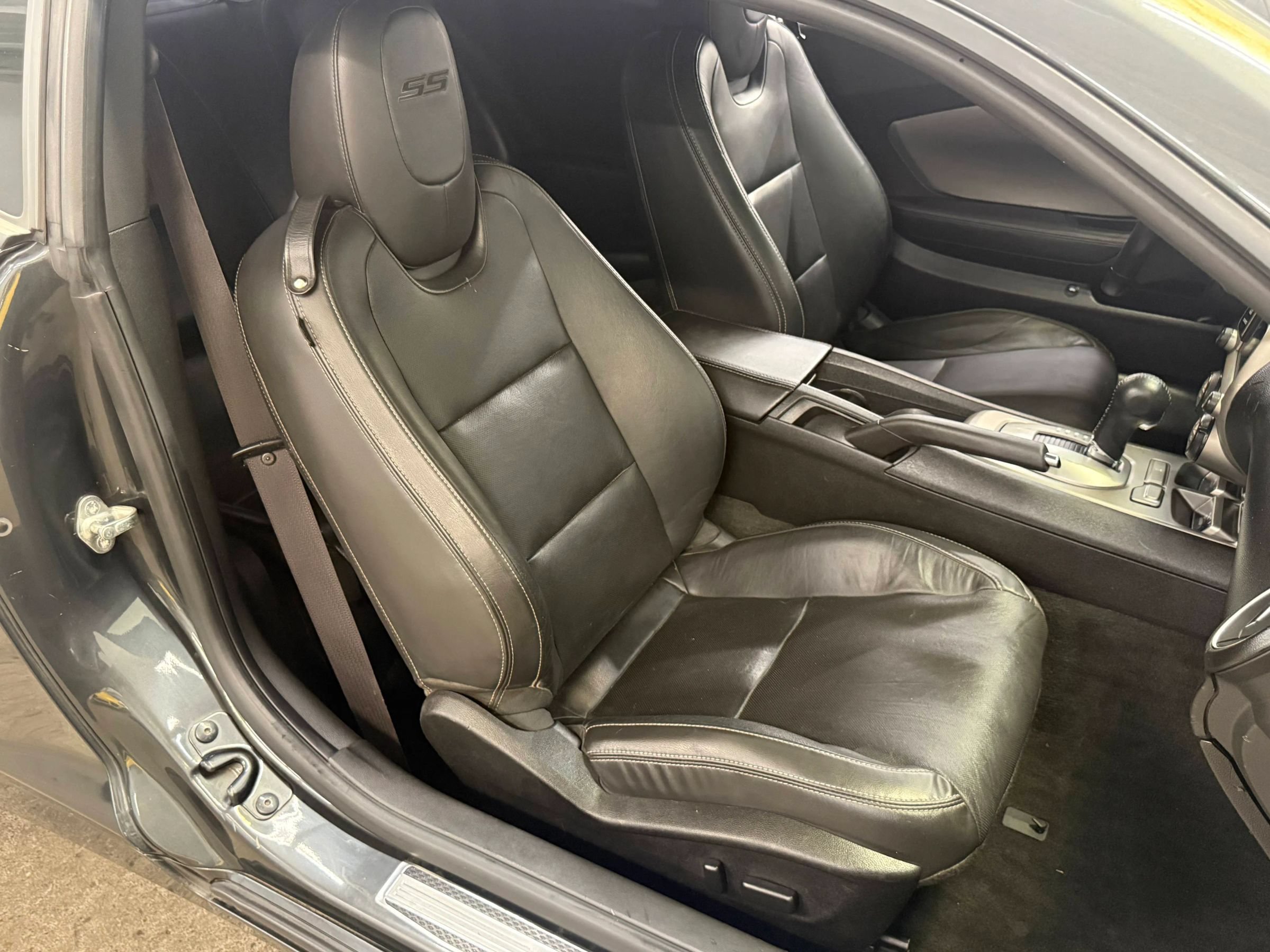 Used 2014 Chevrolet Camaro SS w/ RS Package RWD image 22