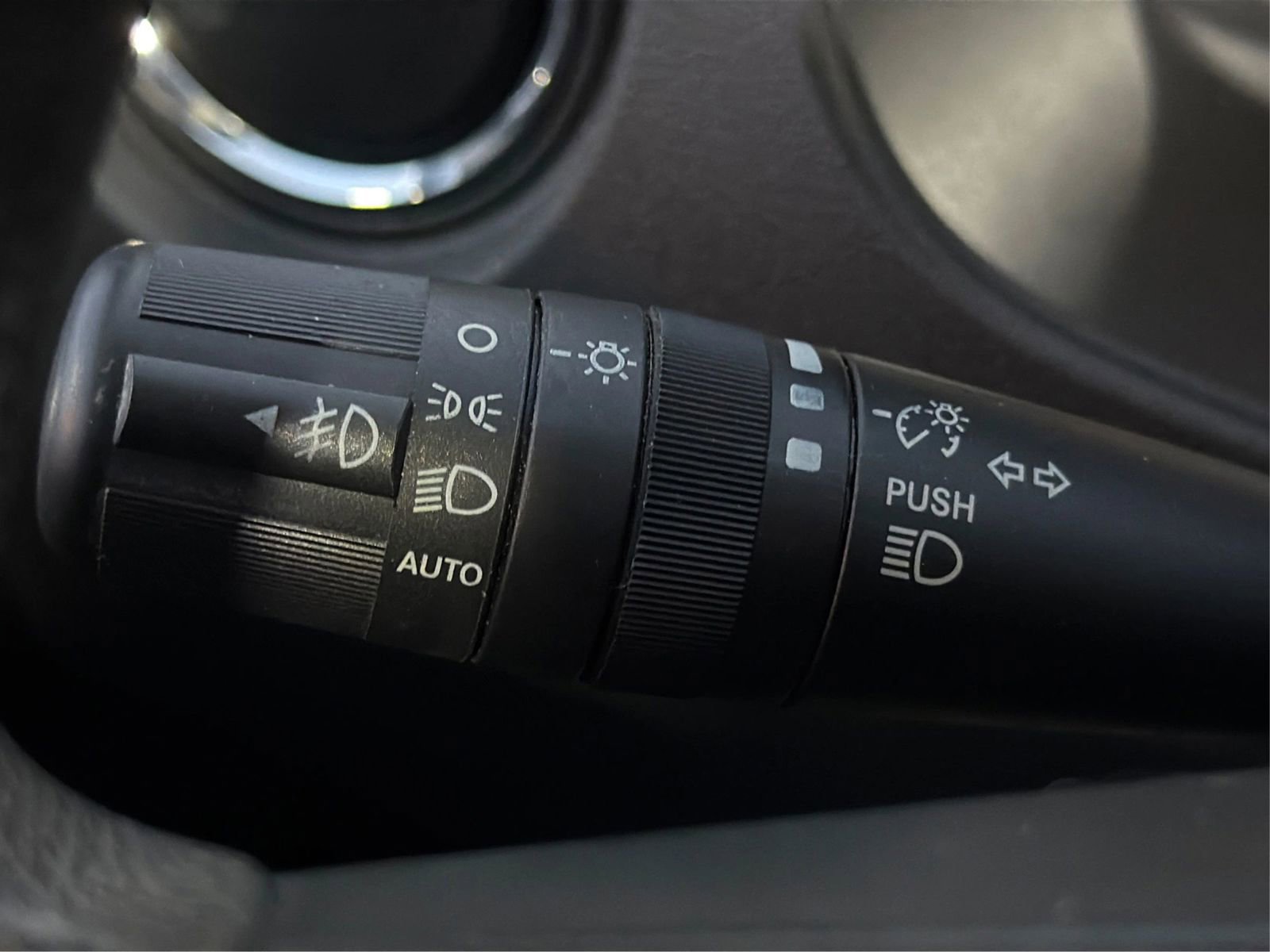 Used 2017 Jeep Compass Sport w/ Power Value Group image 18