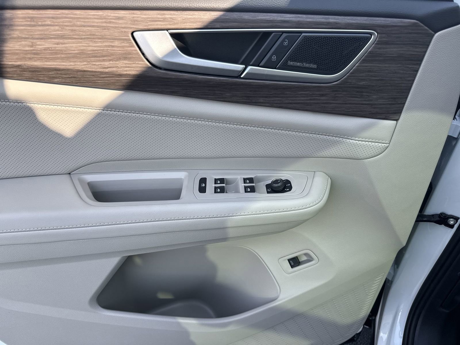 New 2026 Volkswagen Atlas SEL Premium R-Line image 14